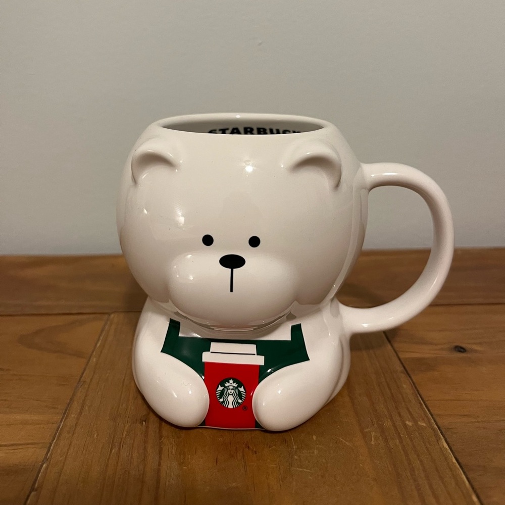 NWT Starbucks Bearista Mug Holiday Edition 2025